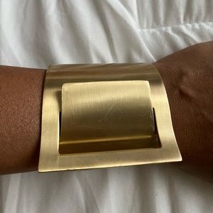 Hand wear for special occasions